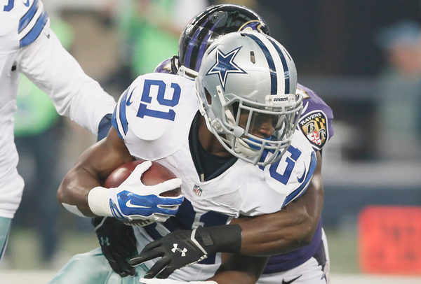 “Dallas Cowboys RB arrested for shoplifting cologn…