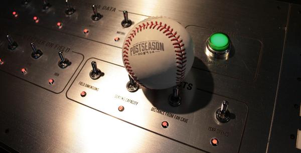 RT @MLBFanCave: Followers to RETWEET can win an of…